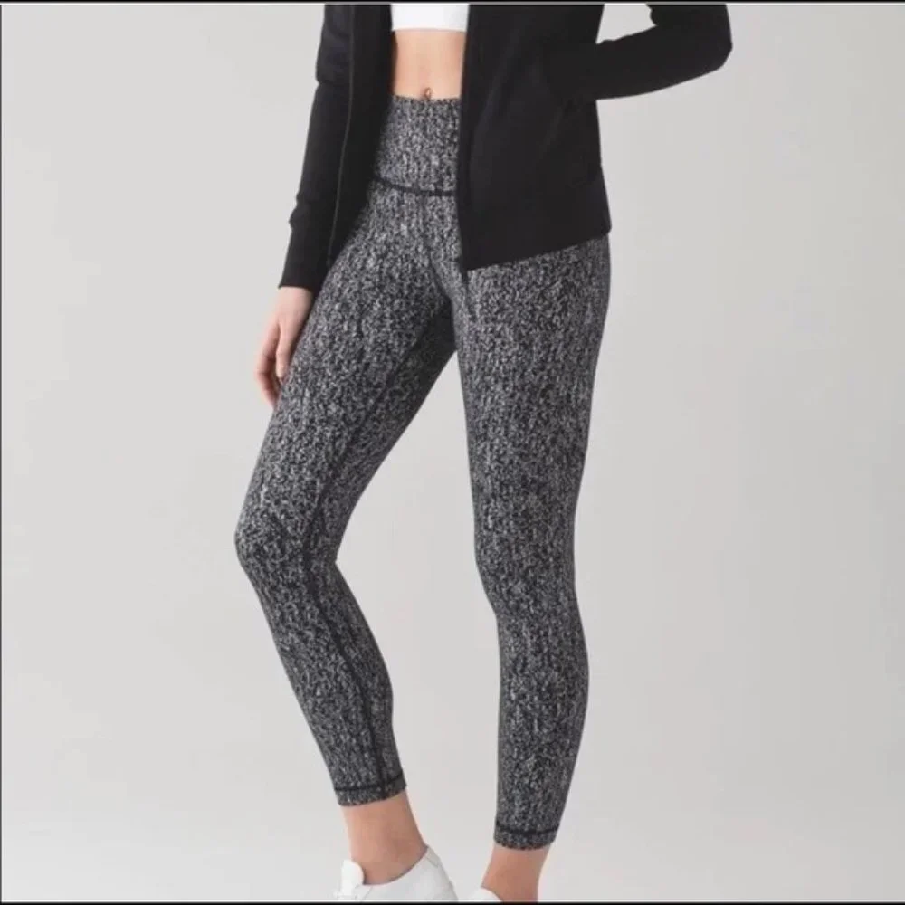 Lululemon Wunder Under High-Rise 7/8 Crop Legging - Picture 3 of 3
